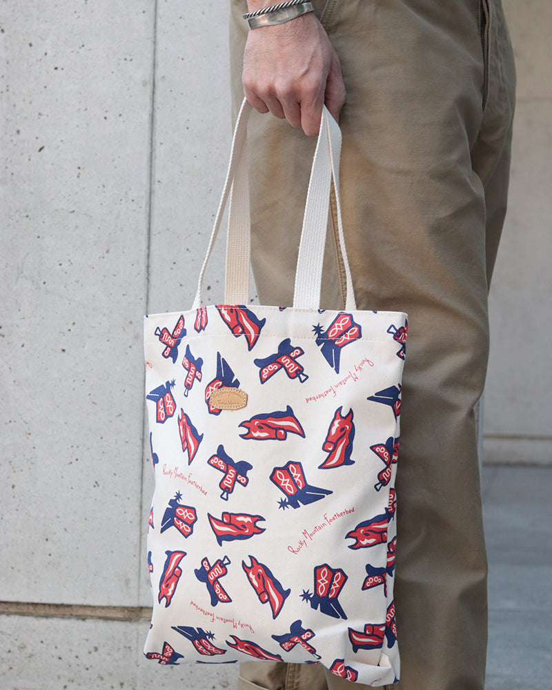SIMPLE TOTE BAG / BOOTS PATTERN NATURAL