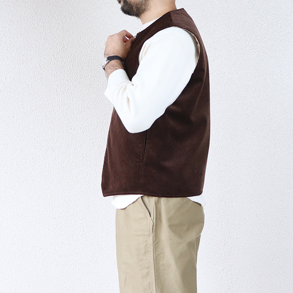 ROOM No.206 VEST/ BRISBANE MOSS CORDUROY / BROWN