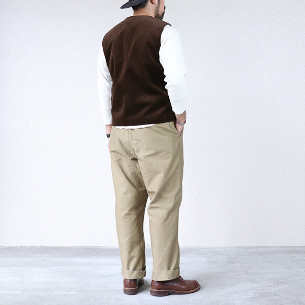 ROOM No.206 VEST/ BRISBANE MOSS CORDUROY / BROWN