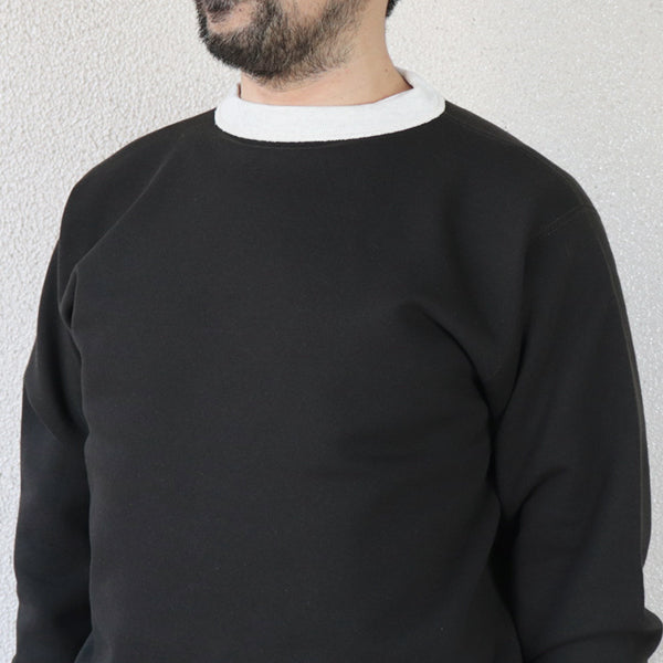 CREW NECKED SWEAT SHIRT SET-IN SLEEVE / MEDIUM WEIGHT FLEECE / SOOT BLACK × OATMEAL