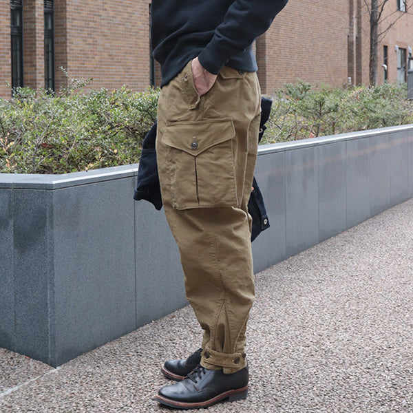 GROUND CREW TROUSERS / MILITARY MOLESKIN / KHAKI BEIGE