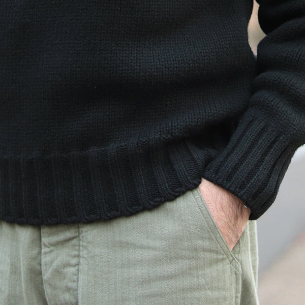 TRAILBLAZER SWEATER / RAGLAN SLEEVE SWEATER / BRITISH WOOL / BLACK
