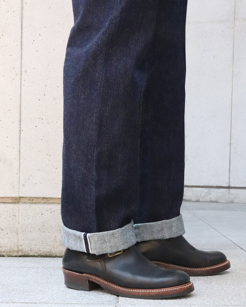 IN THE SECOND HALF OF 1941 / EARLIEST WORLD WAR II MODEL / 5 POCKET JEANS / Lot 601 XX 1941 / 14oz WWII INDIGO DENIM
