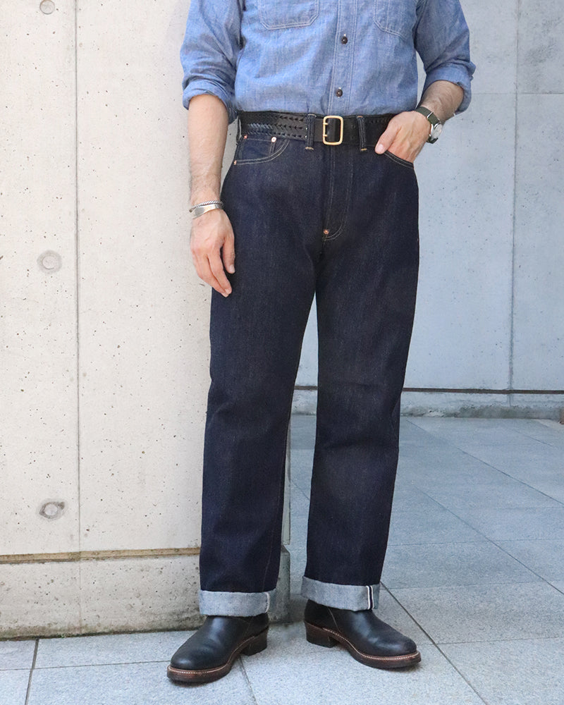 IN THE SECOND HALF OF 1941 / EARLIEST WORLD WAR II MODEL / 5 POCKET JEANS / Lot 601 XX 1941 / 14oz WWII INDIGO DENIM