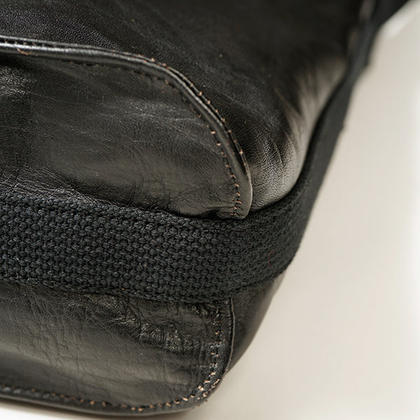 MAIL BAG BLACK / HORSE HIDE BROWN CORE LEATHER