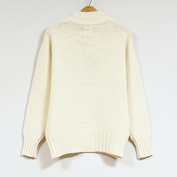 HIGH NECK KNIT