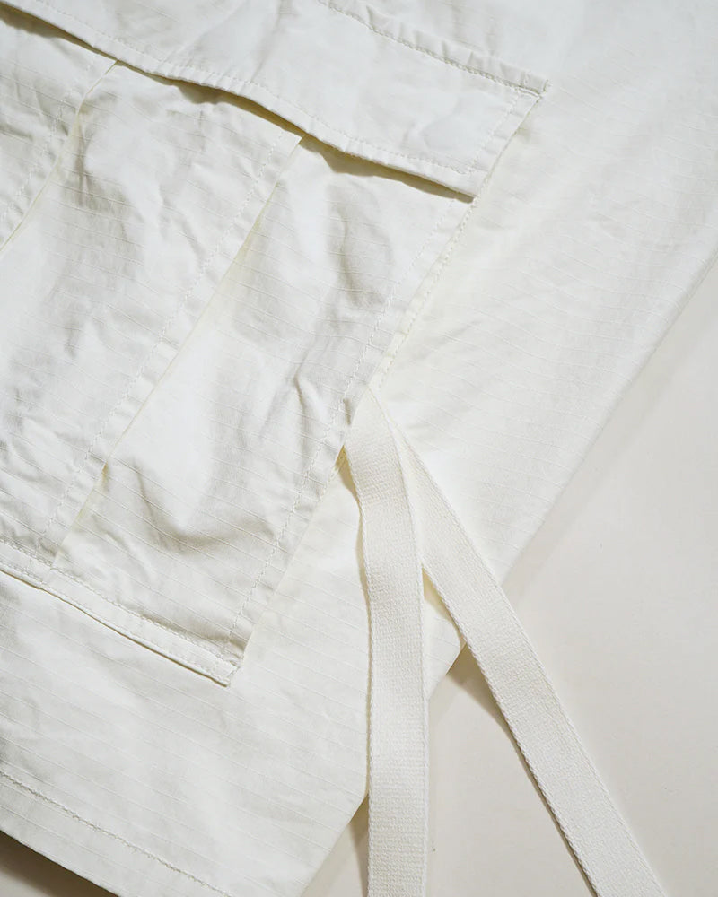 ARMY CARGO SHORT PIGMENT / OFF WHITE