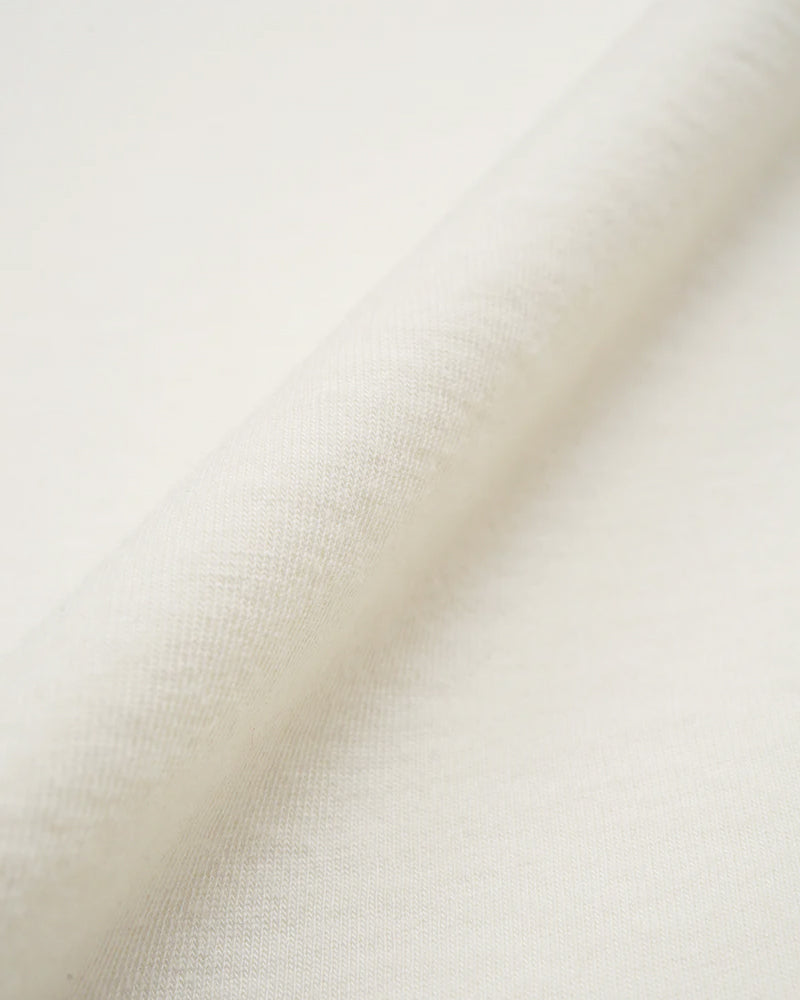 BASIC T-SHIRT