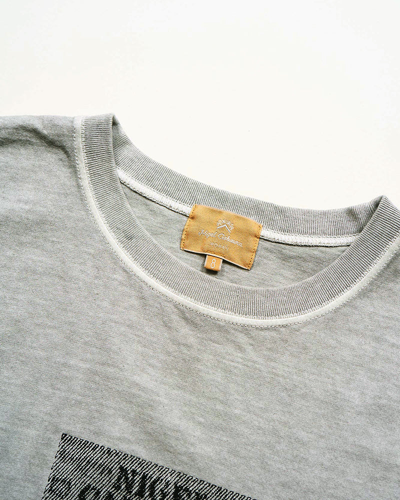 SLEEVELESS T-SHIRT / PHOTO EMBROIDERY