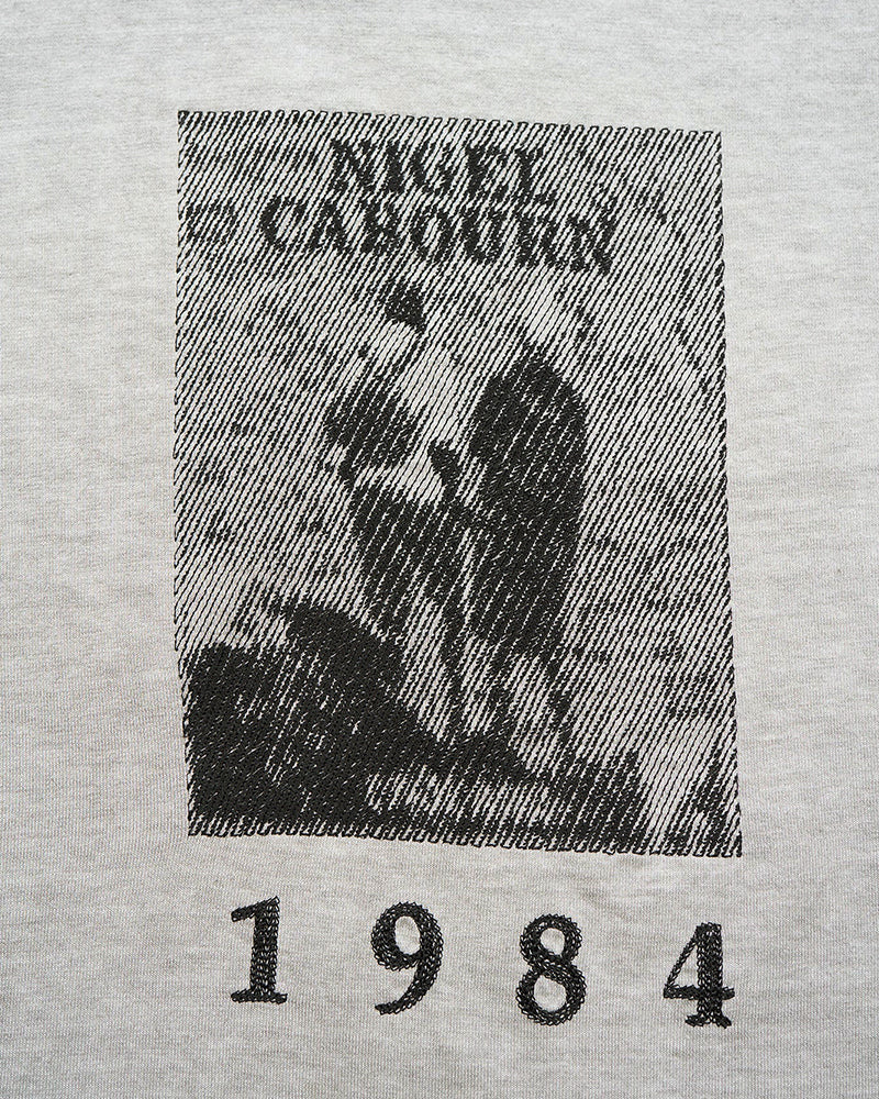 SLEEVELESS T-SHIRT / PHOTO EMBROIDERY