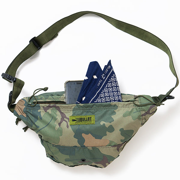 BRIEFING BUCKET PONCHO カモ 迷彩 USA製 BRIEFING BUCKET PONCHO カモ 迷彩 USA製