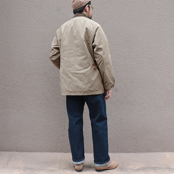 GALE HUNTER COAT / HIGH DENSITY ESTER GABARDINE / BEIGE KHAKI