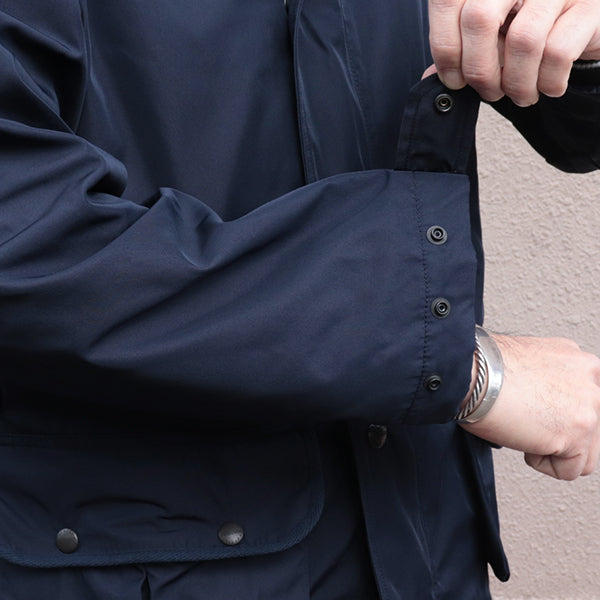 GALE HUNTER COAT / HIGH DENSITY ESTER GABARDINE / NAVY