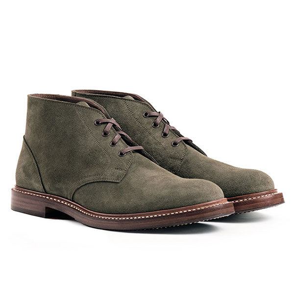 PRE-ORDER 2024 / THE STEADFAST CHUKKA BOOTS / JAPANESE SUEDE / OLIVE