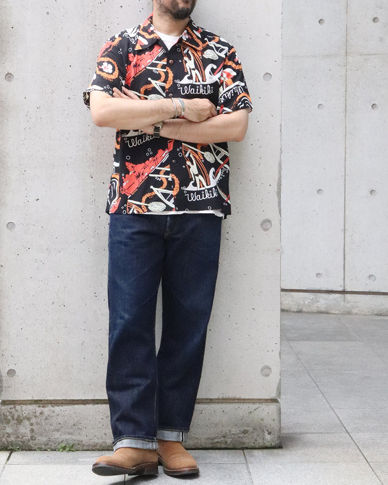 HAWAIIAN SHIRT / WAIKIKI SAND by JOHN MEIGS