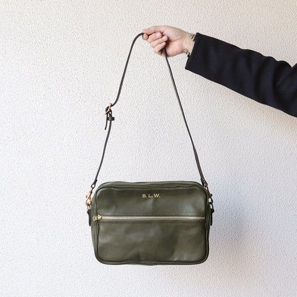 LEATHER WANDER SHOULDER BAG / OLIVE VINTAGE FINISH