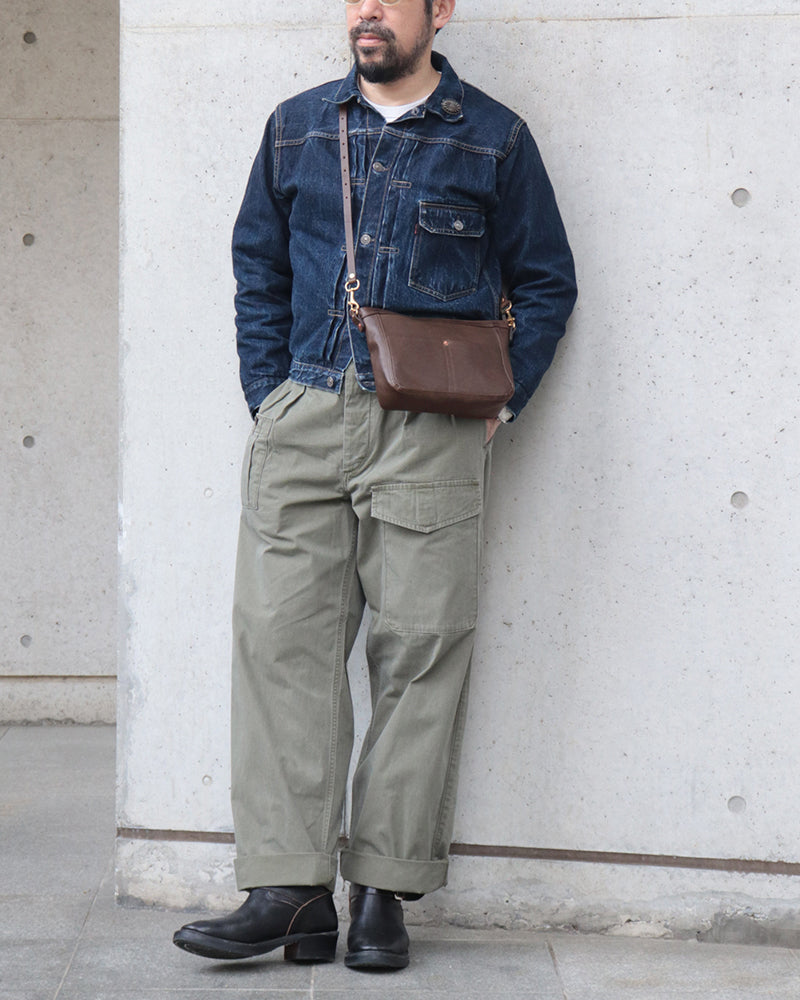 SMALL LEATHER TELEPHONE SHOULDER BAG / COW HIDE / BROWN / A5 SIZE