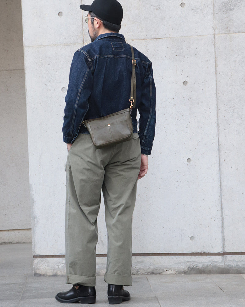 SMALL LEATHER TELEPHONE SHOULDER BAG / COW HIDE / OLIVE / A5 SIZE