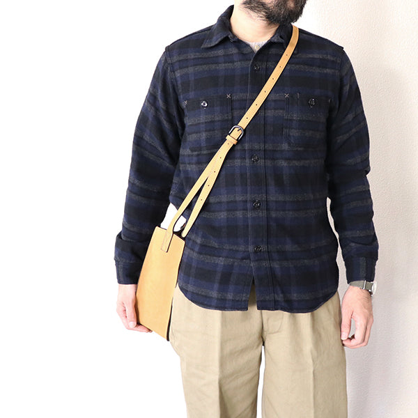 TRAILBLAZER BAG / 1920 - 1930s WOODSMAN SHOULDER BAG / BULL HIDE / YELLOW OCHRE NUBUCK